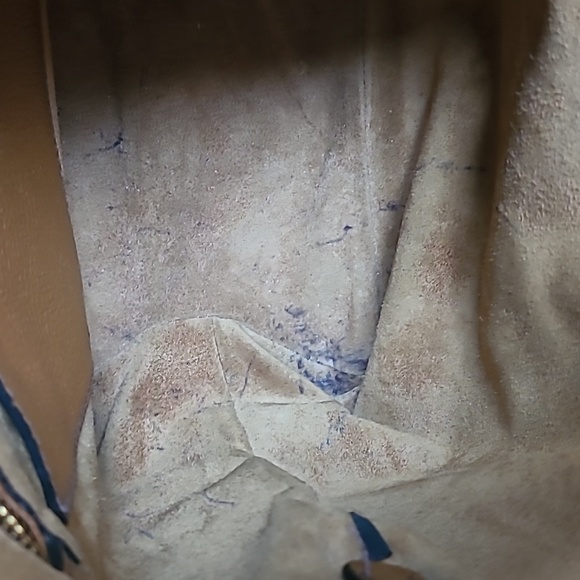 Miu Miu Madras Convertible hobo bag - Picture 9 of 16